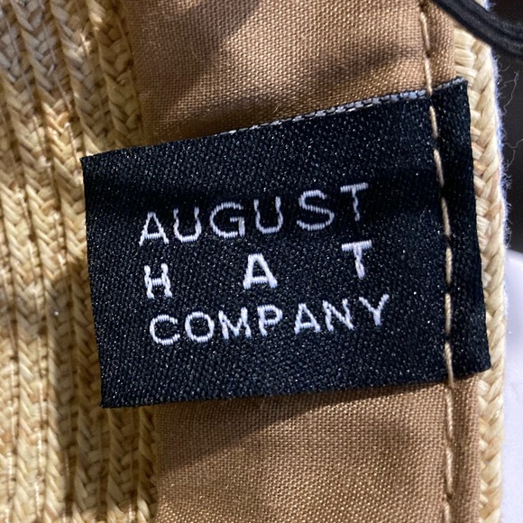 NWT, pair of UPF50 hats - Picture 4 of 14